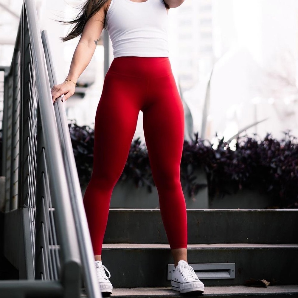 Free Spirit Outlet Balance Leggings